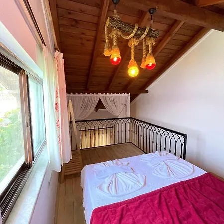 Bed and Breakfast Buesra Selimiye Μαρμαρίς