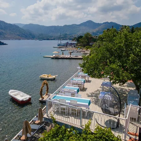 Holiday home Buesra Selimiye